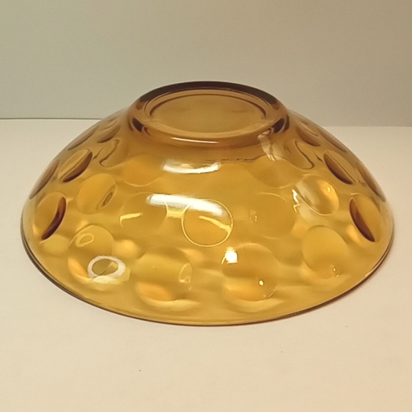 Vintage Hazel Atlas Capri dot amber glass serving bowl. No flaws - Picture 6 of 7